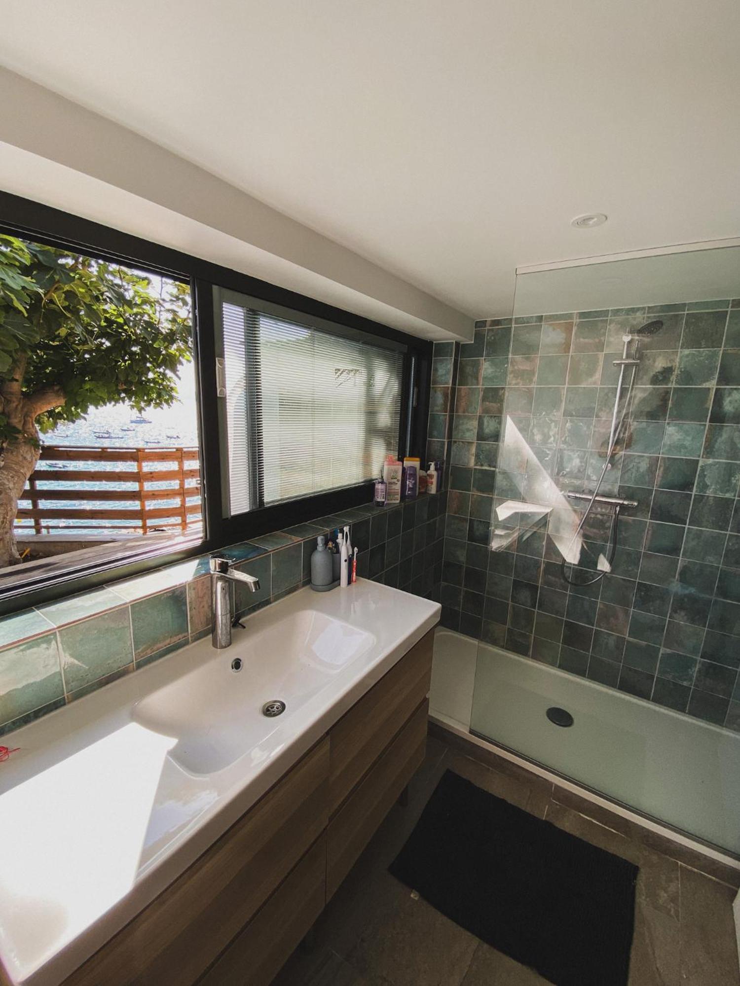 Cabanon Moderne, Les Pieds Dans L'Eau, 2 Chambres Le Pradet Bagian luar foto